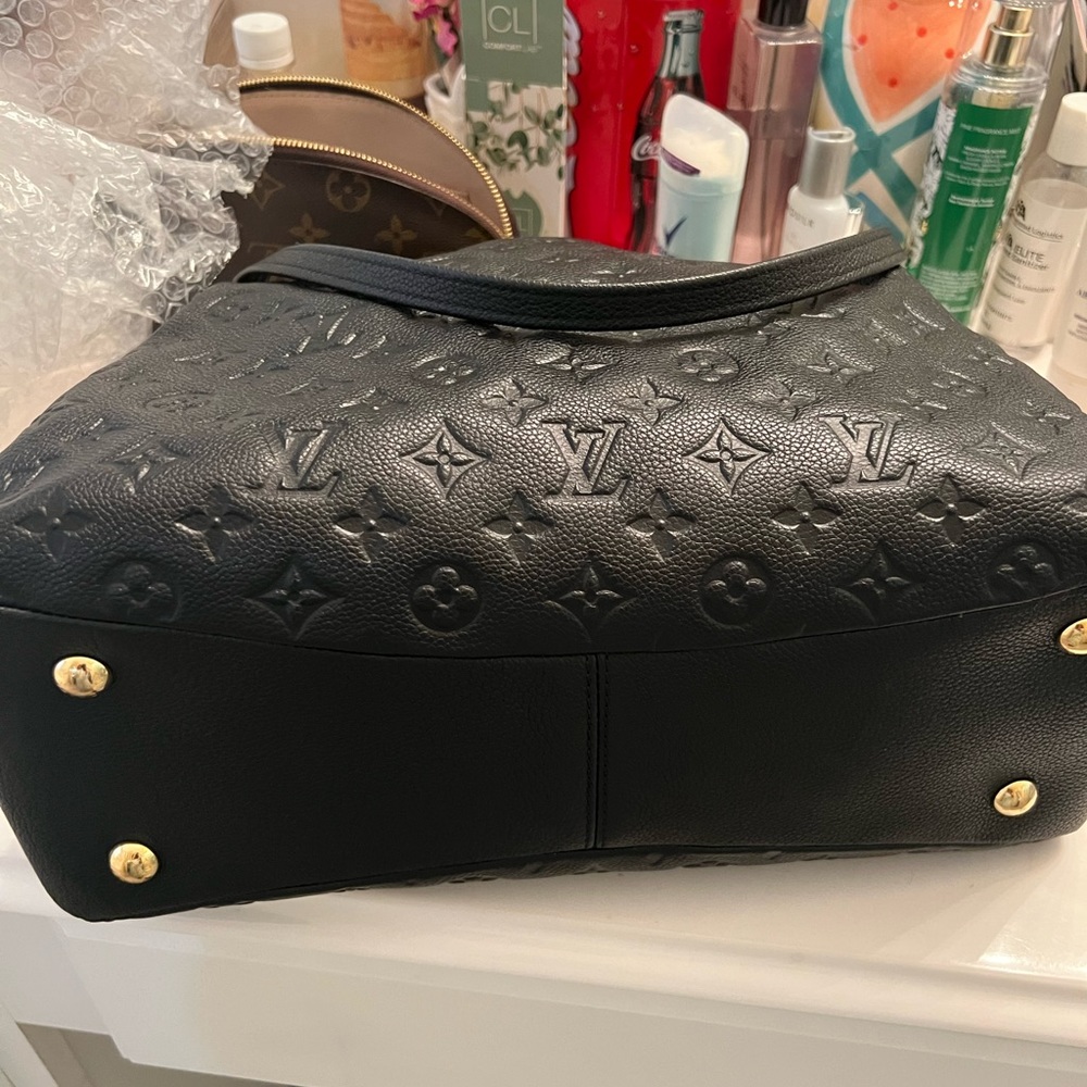 Authentic LV